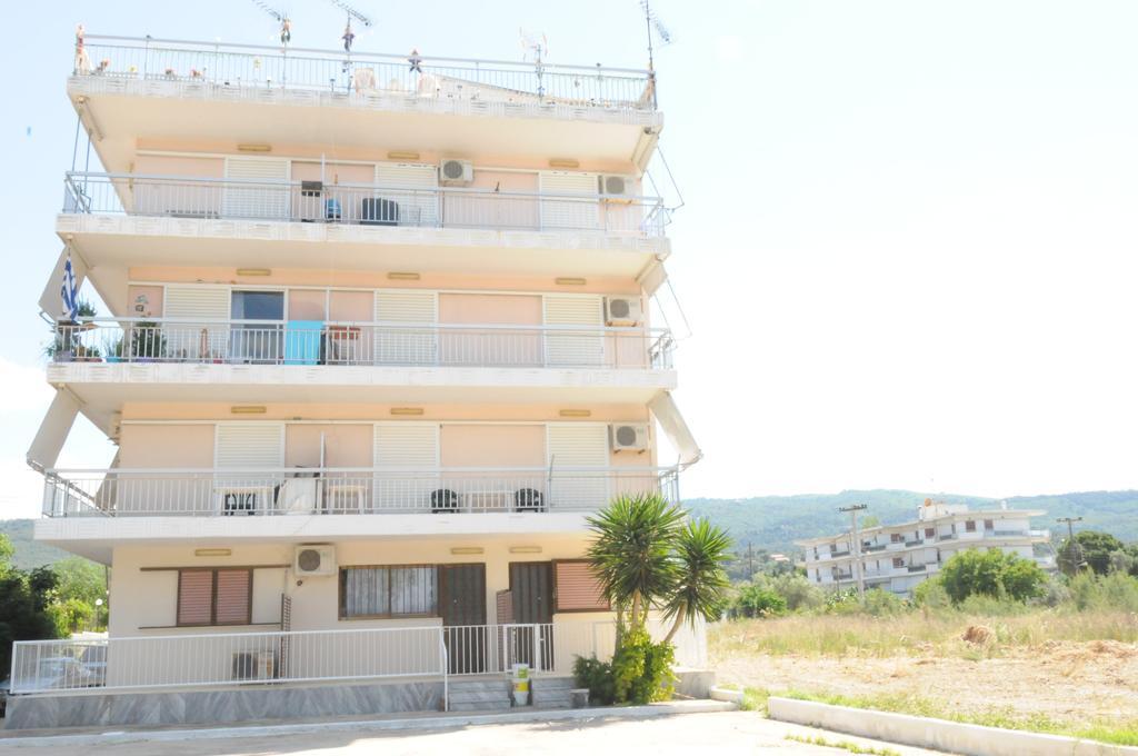 Kinetta Apartments Agioi Apostoloi  Exterior foto